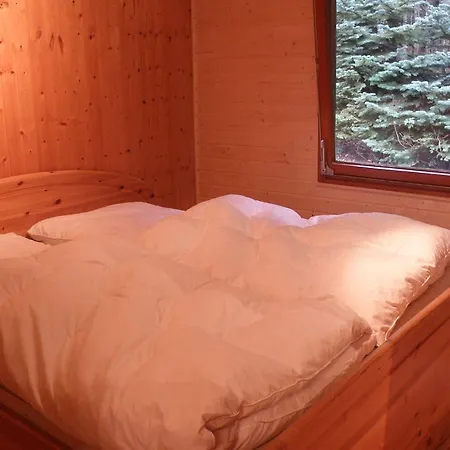 Tidy Furnished Wooden Near The Forest *